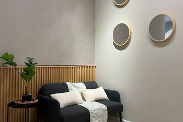 Bay Suites | OC Obtained | Level 10 | 1R+1BR | Facing Likas BayView | Likas Kota Kinabalu