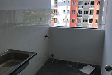 The Palm Condominium Kinarut