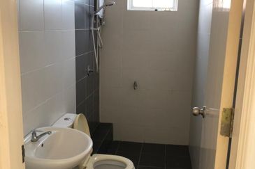 The Palm Condominium Kinarut