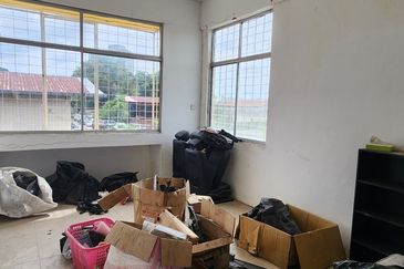 Sri Kemajuan Light Industrial | Block B |  3-Storey Corner Light Factory | Inanam