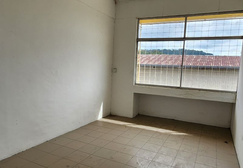 Sri Kemajuan Light Industrial | Block B |  3-Storey Corner Light Factory | Inanam