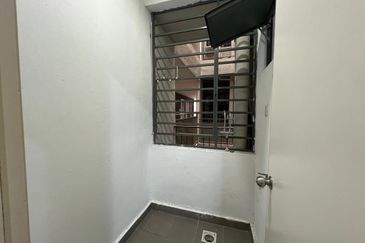 LIDO FOUR SEASON RESIDENCE