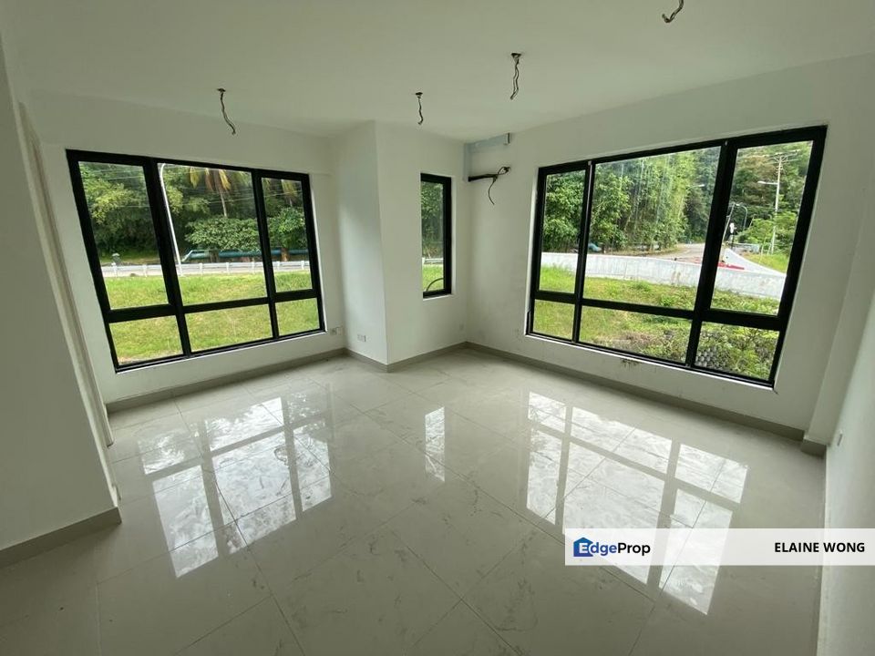 Jesselton View Condo @ Hiltop | Level 4 | 1906 sq.ft | Low Density | Below Market Value | Luyang KK , Sabah, Kota Kinabalu