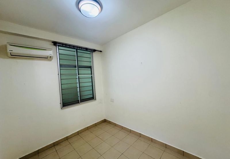 TAMAN UJANA SERI ANGGERIK