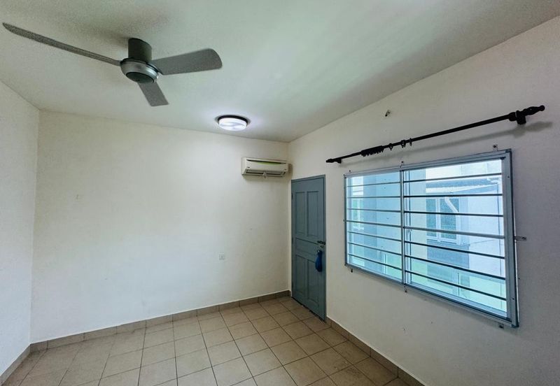 TAMAN UJANA SERI ANGGERIK