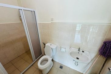 TAMAN UJANA SERI ANGGERIK