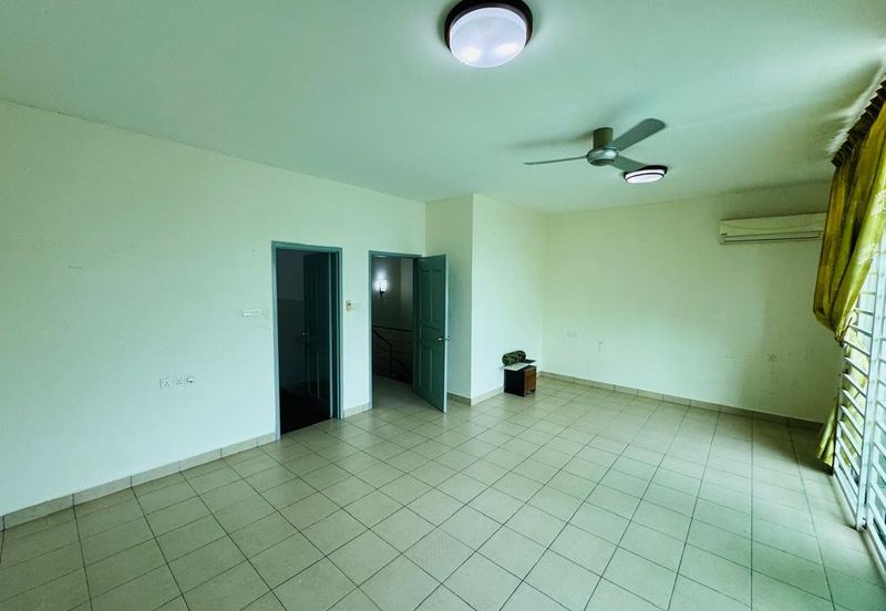 TAMAN UJANA SERI ANGGERIK