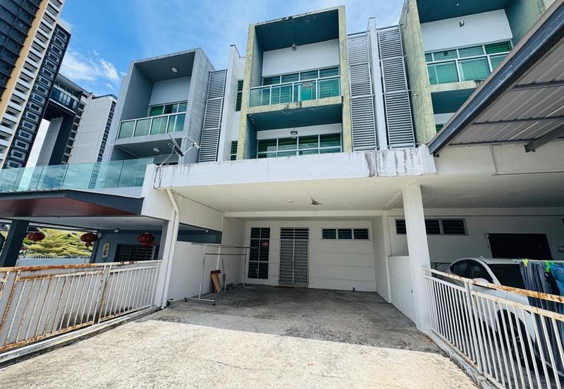 TAMAN UJANA SERI ANGGERIK