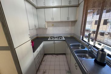 Rainfield Court Apartment