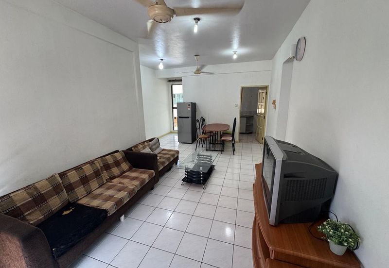 Rainfield Court Apartment