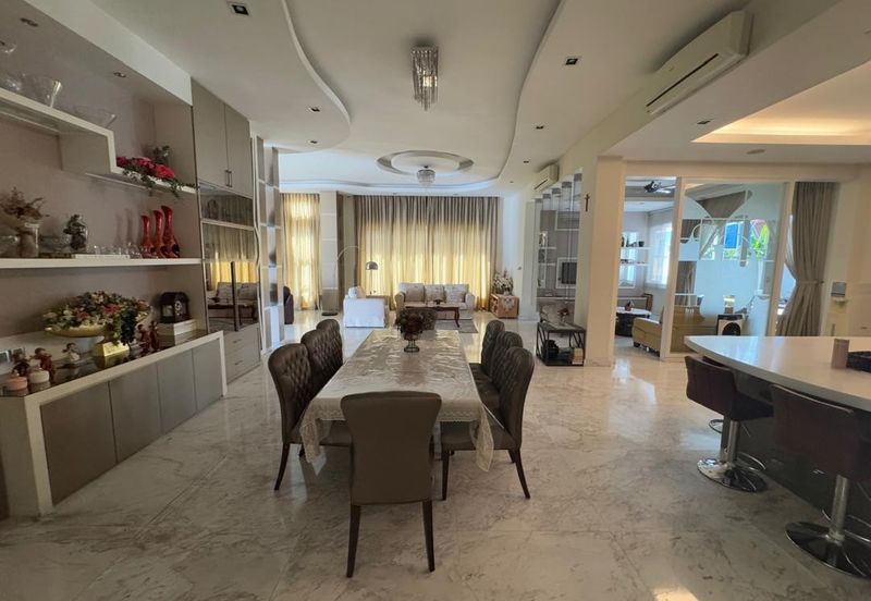 3-Storey Buildings with Lift | Kampung Likas Mansion | Luxurious & Spacious Design | Sale