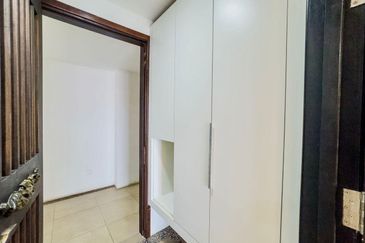 PELAGOS DESIGNER SUITES @ WATERFRONT