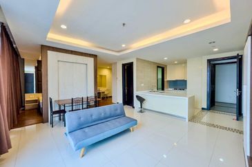 PELAGOS DESIGNER SUITES @ WATERFRONT