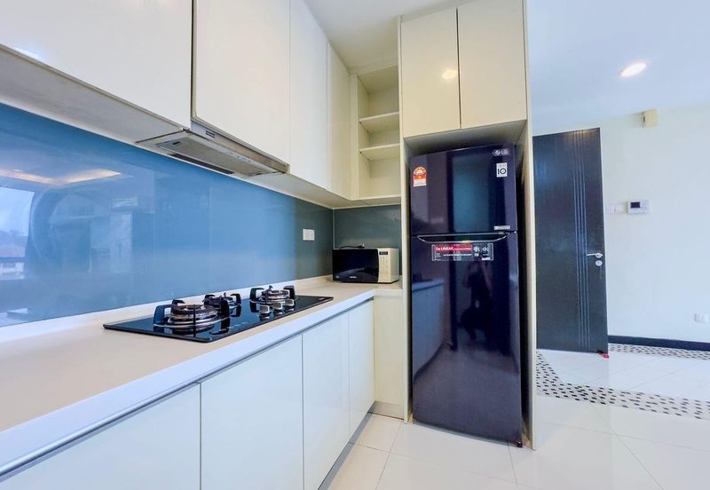 PELAGOS DESIGNER SUITES @ WATERFRONT