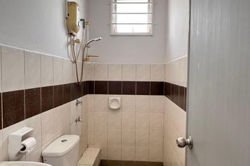 Putatan Platinum Apartment