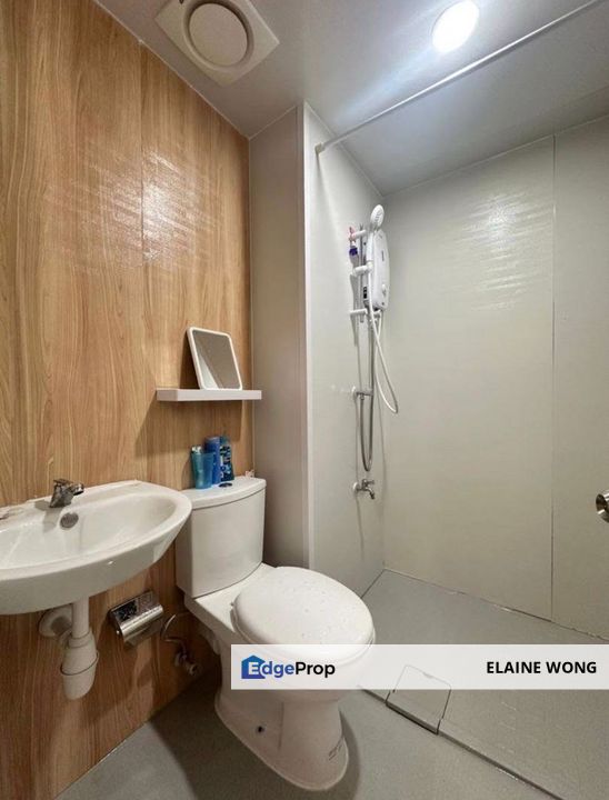 V21 Residences | Level 8 | 2R+1BR | Fully Furnished | KKIP Sepanggar, Sabah, Kota Kinabalu