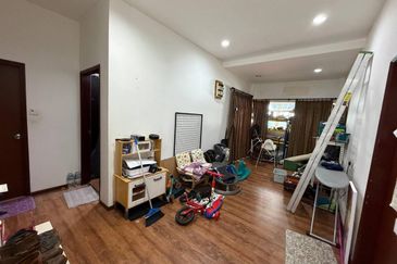 Hing Park @ Nosoob, Penampang |  2-Storey Semi-Detached House | End Lot | Renovated | (Beside Skyvue)