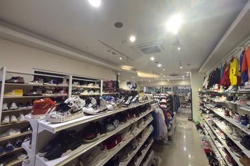 Api-Api Centre | Ground Floor Shoplot | Facing Marina Court | KK CBD