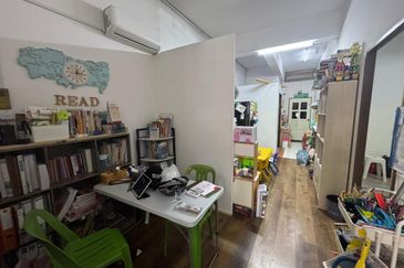 Padimas Point @ 1st Floor | Block E |  Intermediate lot | Penampang 