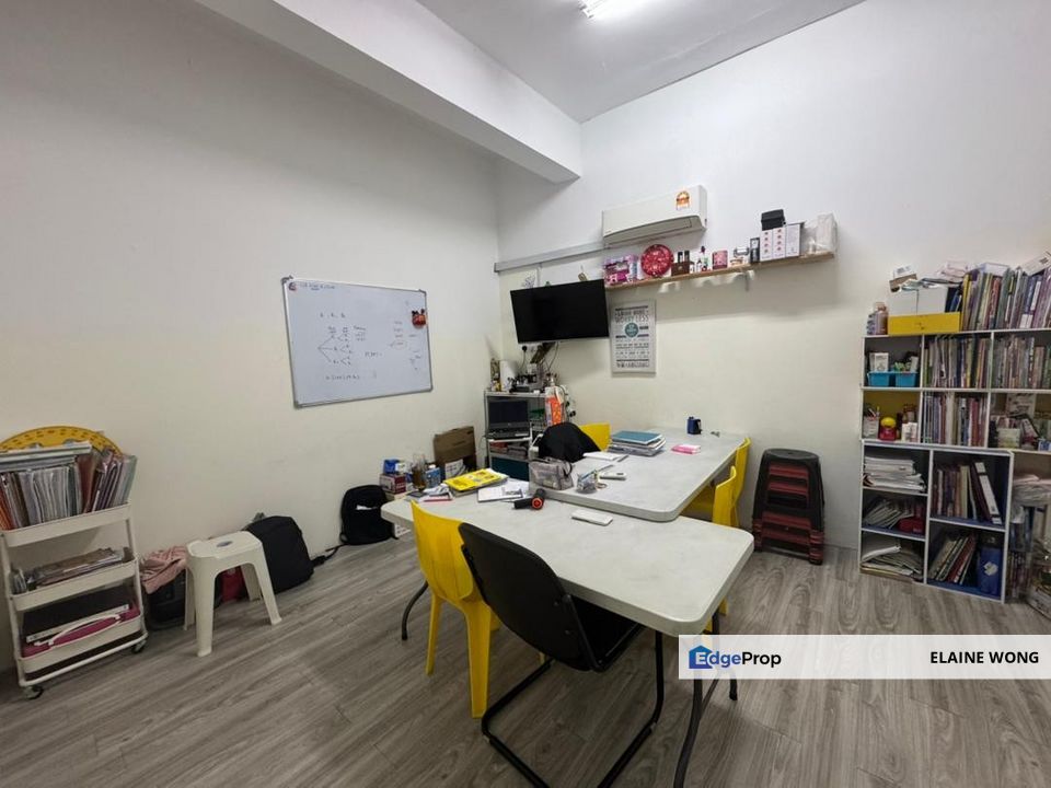 Padimas Point @ 1st Floor | Block E |  Intermediate lot | Penampang , Sabah, Kota Kinabalu