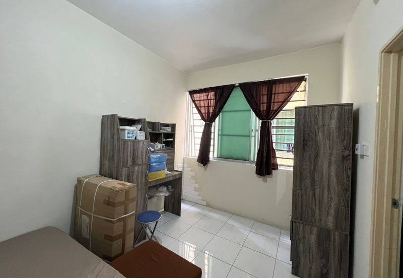 Taman Nelly 8D Studio Condominium