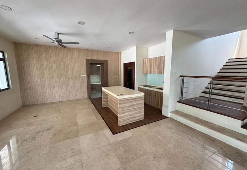 Alamesra Desa Saujana