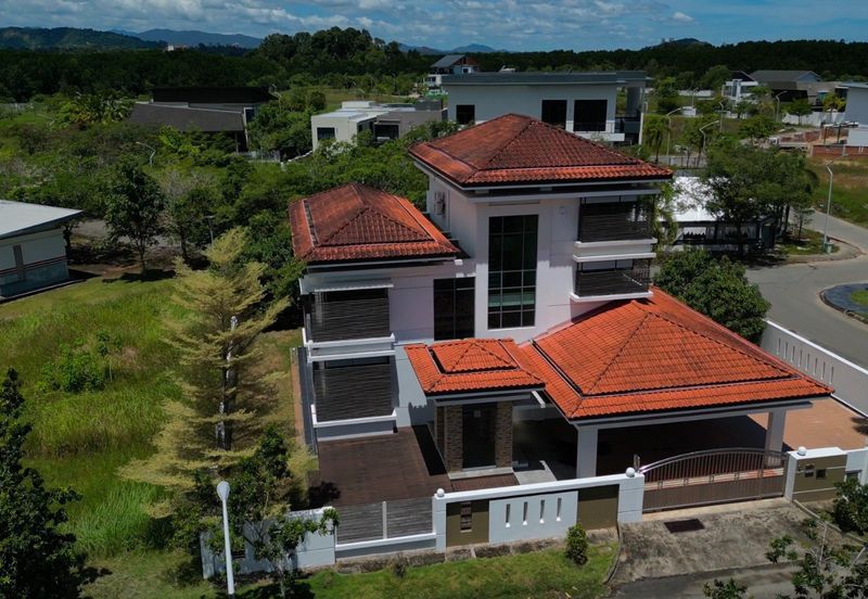 Alamesra Desa Saujana