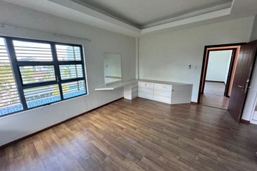 Alamesra Desa Saujana