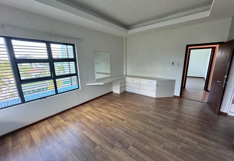 Alamesra Desa Saujana