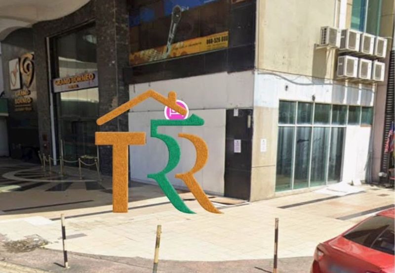 1Borneo HyperMall (One Borneo)