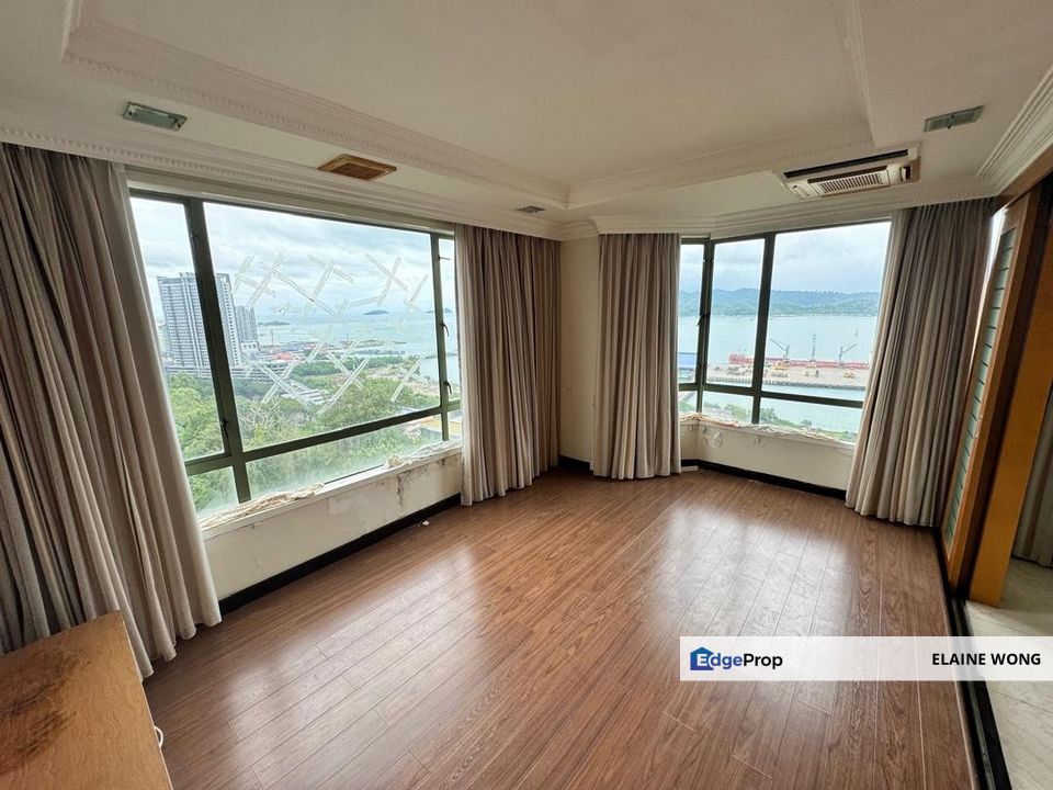 The Peak Condominium | High Floor | Corner Unit | 4B3BR | Kota Kinabalu, Sabah, Likas