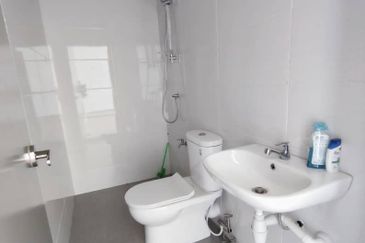 1 Sulaman | High Floor | Bare unit | Kota Kinabalu