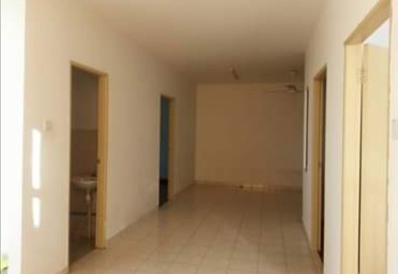 COUNTRY HEIGHT APARTMENTS - PH 1