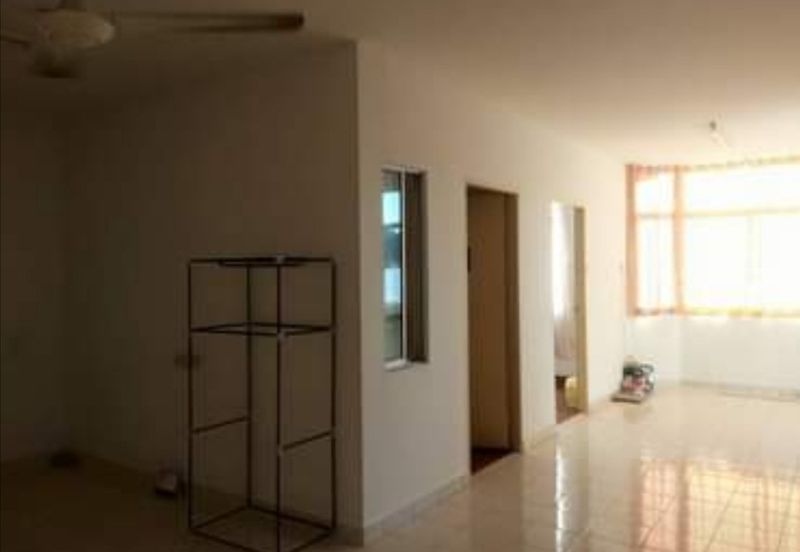 COUNTRY HEIGHT APARTMENTS - PH 1