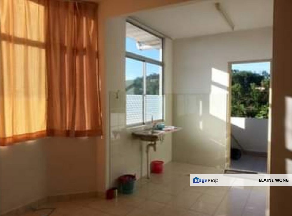 Country Height Phase 1 @ Penampang | Coner Lot | Level 3 | 3B2BR | Tenanted | For Sale , Sabah, Penampang