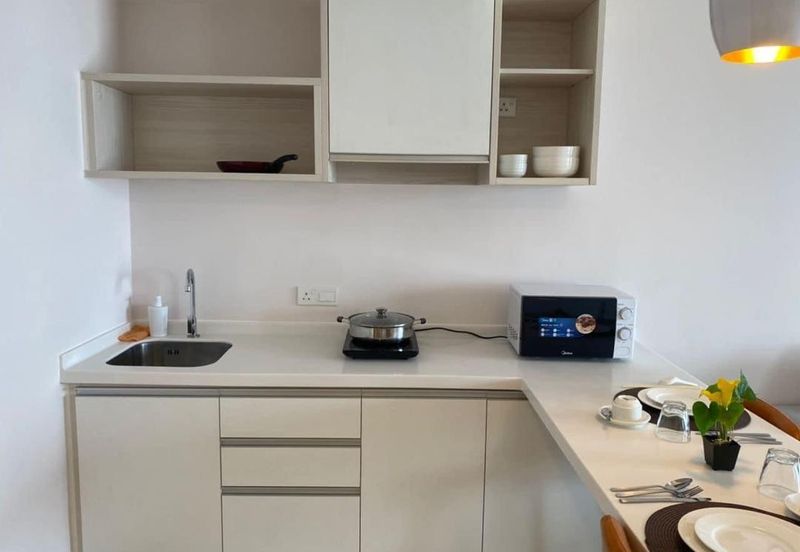 Aru Suites, Tanjung Aru