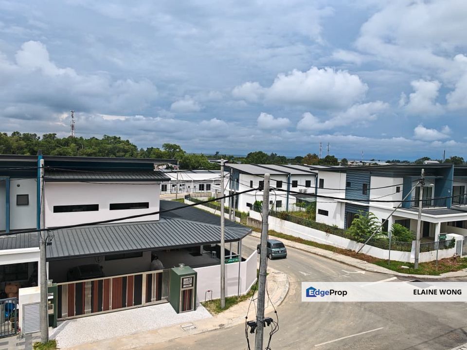 Rimba Hills 2-Storey Townhouse | 999yrs | 3+1R | Intermediate Bare Unit | Kinarut, Lok Kawi, Sabah, Kota Kinabalu