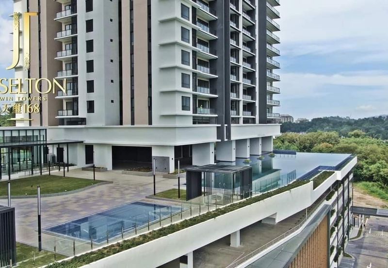 Jesselton Twin Towers