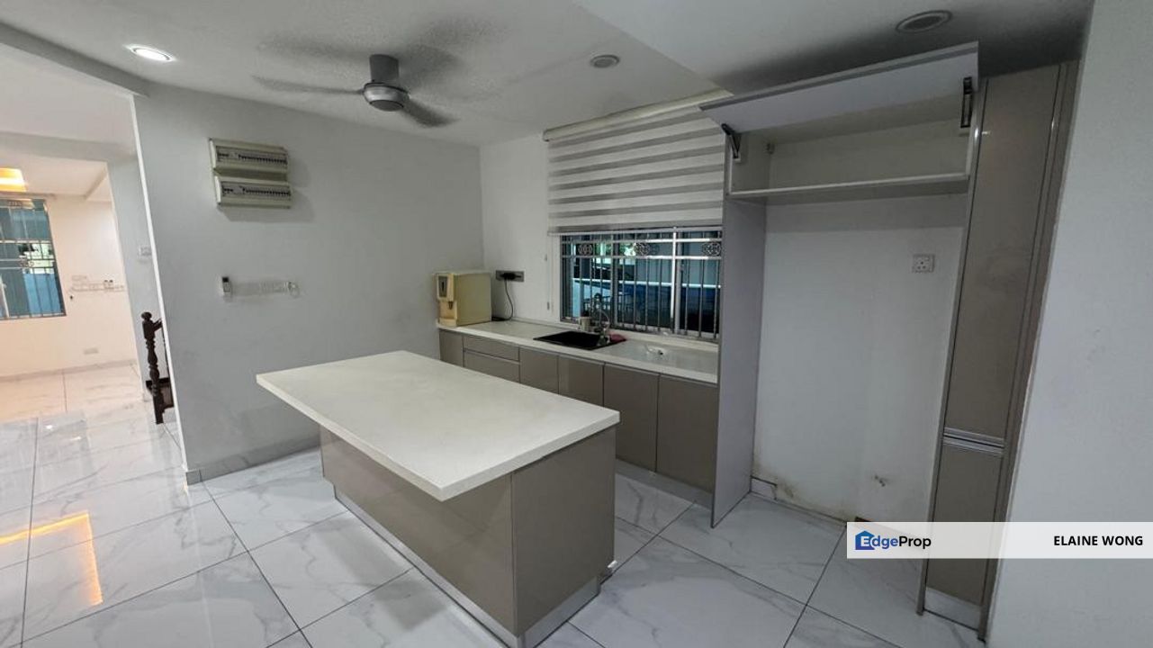 Taman Casa Fabulosa  | 2-Storey Semi Detached House | 999yrs | Renovated & Extended | Hilltop Luyang | For Sale, Sabah, Kota Kinabalu