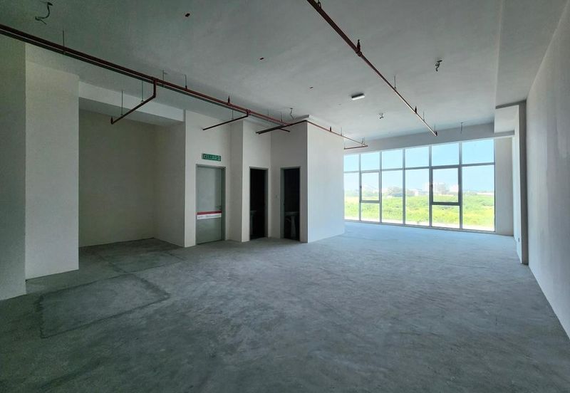 Aeropod Commercial Square