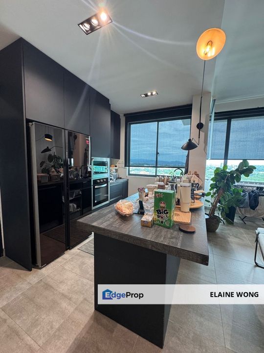  Bay 21 Condominium @ Tanjung Lipat | Sunset View | 1.854 sqft | Good Deal For Sale, Sabah, Kota Kinabalu