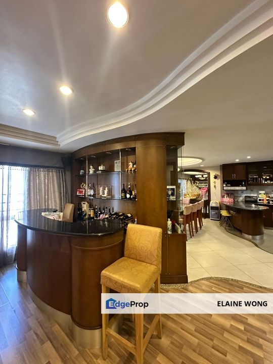 Marina Court | Duplex Penthouse | Level 11 | Fully Furnished | Seaview | Kota Kinabalu , Sabah, Kota Kinabalu