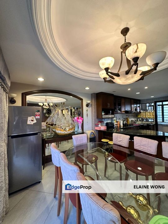 Marina Court | Duplex Penthouse | Level 11 | Fully Furnished | Seaview | Kota Kinabalu , Sabah, Kota Kinabalu