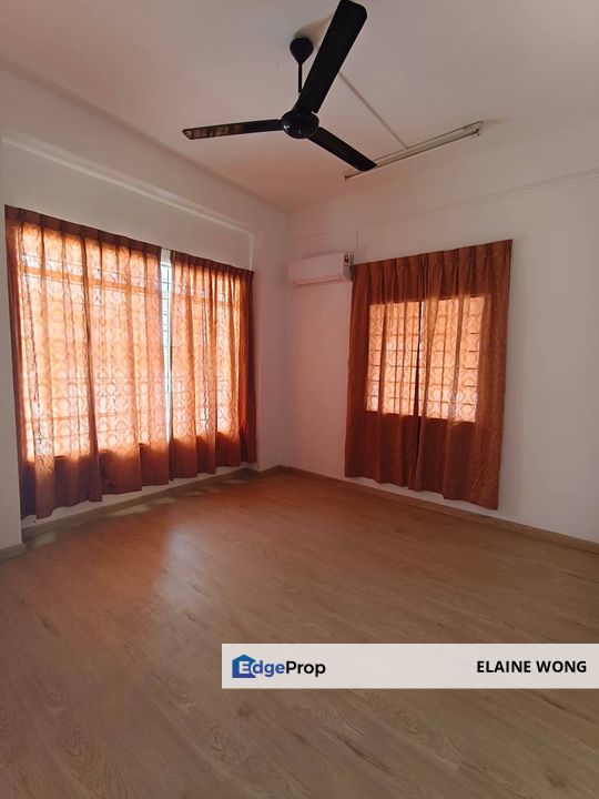 Taman Ria (Opposite City Mall) | 2-Storey Bungalow | Newly Painted & Renovated | 7B4BR | Kota Kinabalu, Sabah, Kota Kinabalu