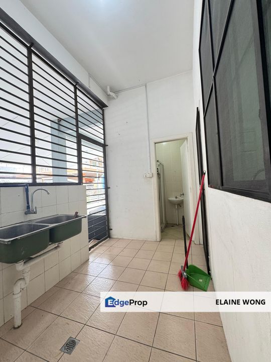 Taman Bukit Sepanggar | 2-Storey Semi-Detached House | 4B3BR | Well Maintained | For Sale, Sabah, Kota Kinabalu