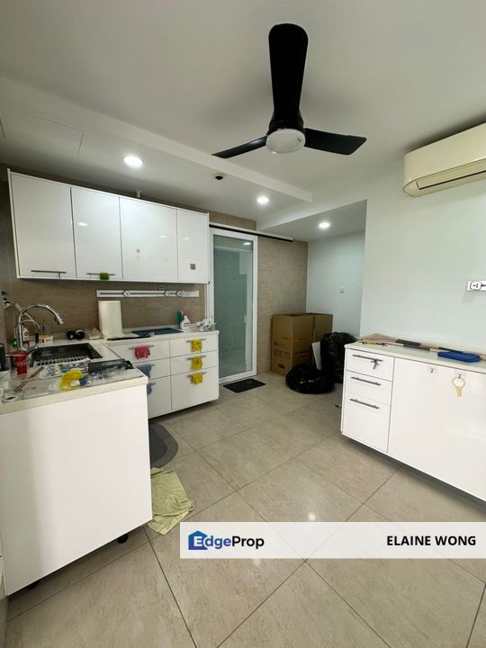 Bayshore Condomonium @ Jln Signal Hill | Medium Level | 5B2BR | Fully Renovated | Well Maintained | For Sale, Sabah, Kota Kinabalu