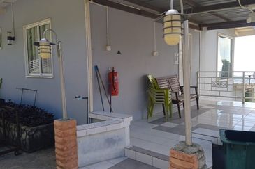 CL Land with Homestay | 1.6 acres | Roadside near Strawberry Garden Resort | Ranau