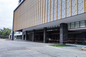 Jesselton Twin Towers