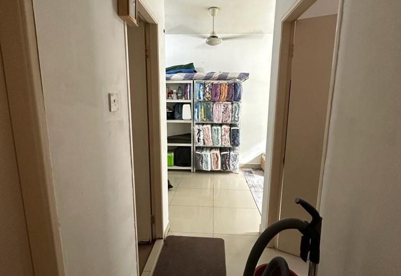 CYBERCITY APARTMENT PH2