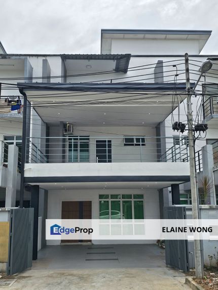 Taman Tunoh | 3-Storey Terrace Intermediate | Penampang , Sabah, Kota Kinabalu